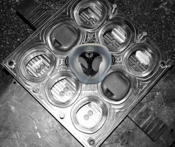 防霧霾面罩液態硅膠模具 利勇安 防霧霾面罩液態硅膠模具 利勇安